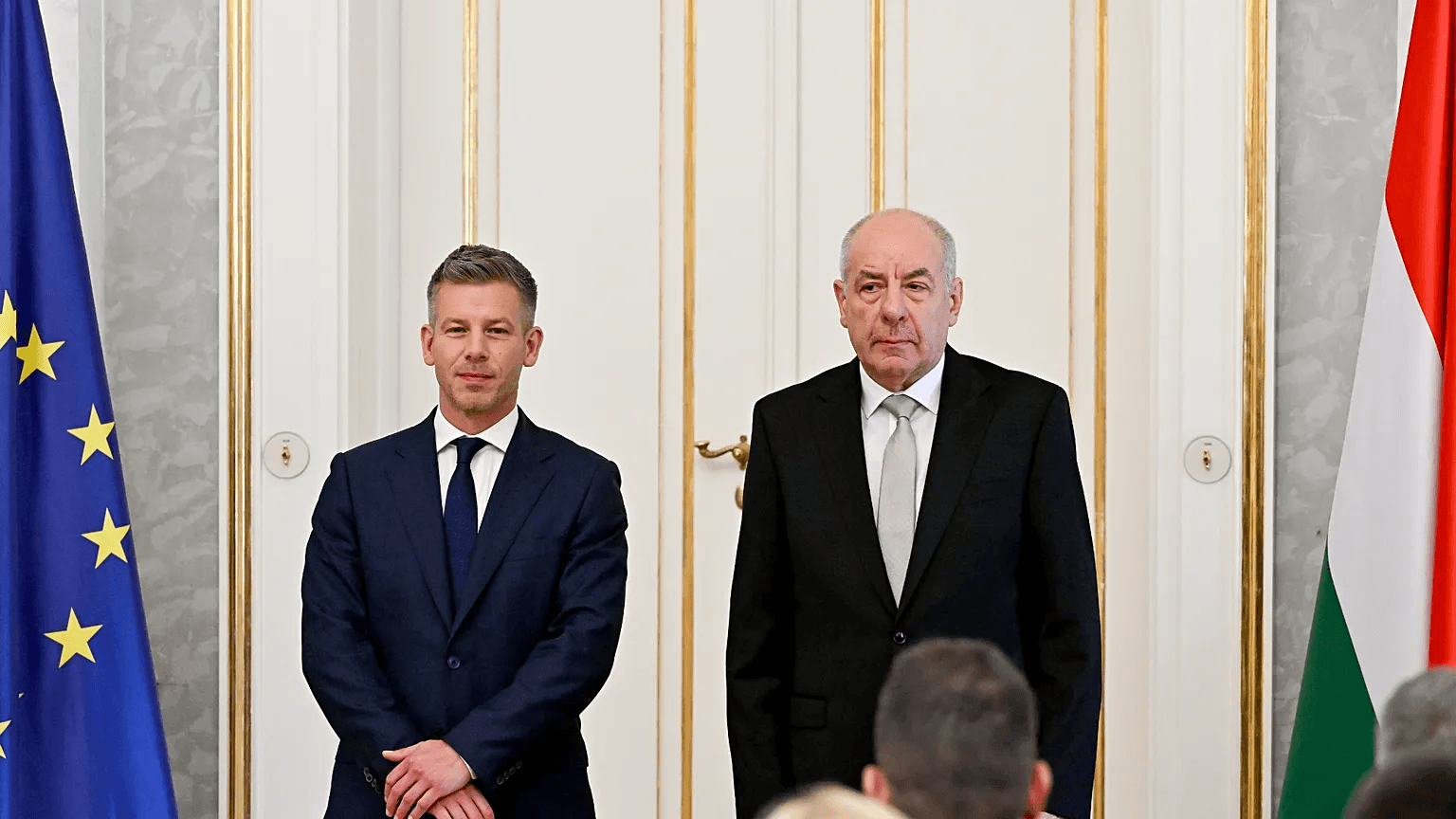 Фото: премьер-министр Петер Мадьяр (слева) и президент Тамаш Шуйок (справа)